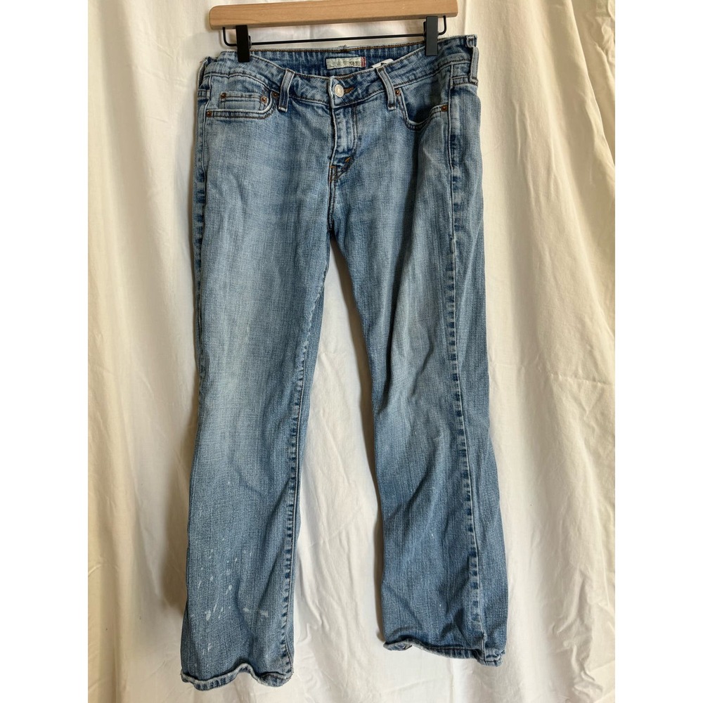 Levi’s Low Boot Cut Jeans Women’s Size 10S